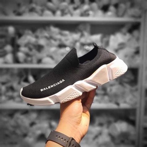 balenciaga speed trainer replica uk
